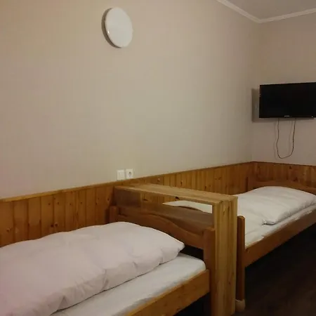 Kispipa Panzio 3* Szombathely