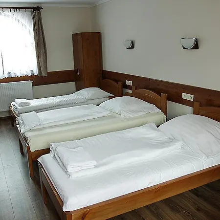 Kispipa Panzio 3* Szombathely