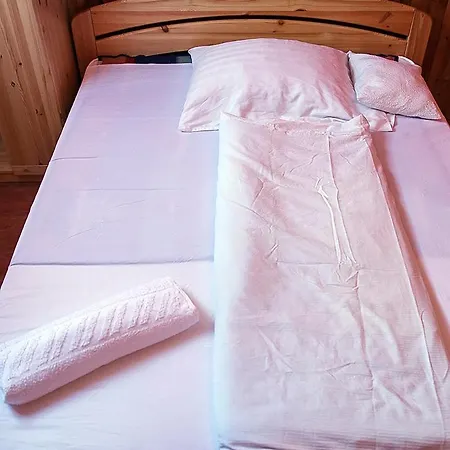 Kispipa Panzio 3* Szombathely