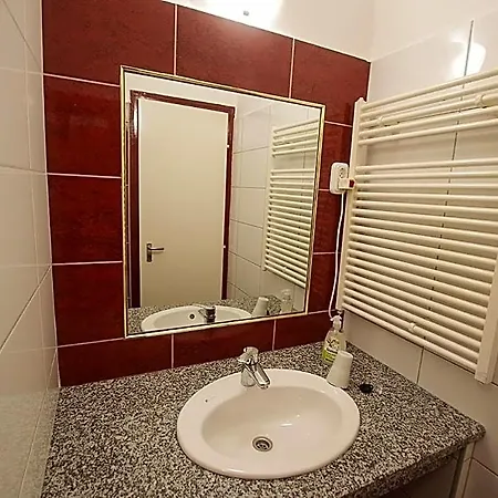 Kispipa Panzio 3*