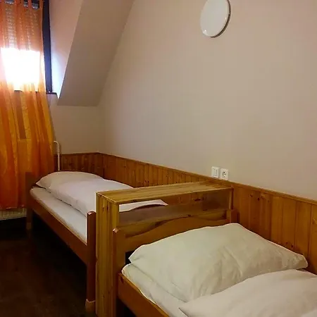 Kispipa Panzio Nocleg ze śniadaniem Szombathely